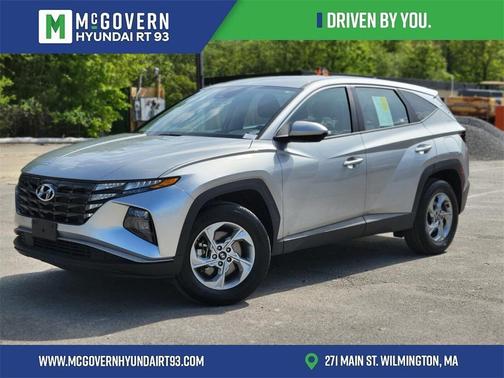 2023 Hyundai TUCSON SE