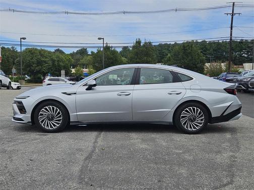 2024 Hyundai SONATA Hybrid SEL