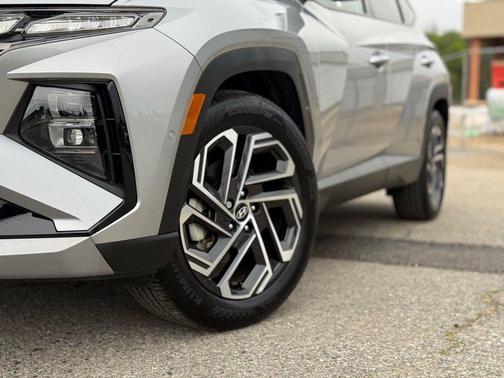 Silver 2025 Hyundai TUCSON Limited