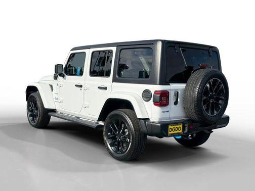 2022 Jeep Wrangler Unlimited 4xe Sahara