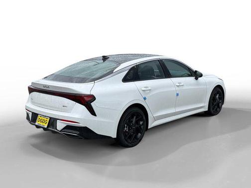 Snow White Pearl 2026 Kia K5 GT-Line AWD
