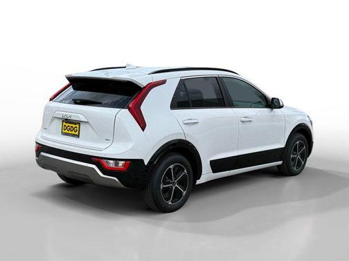 2025 Kia Niro SX