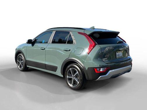 2023 Kia Niro EX