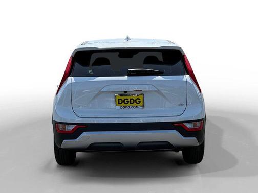 2025 Kia Niro LX