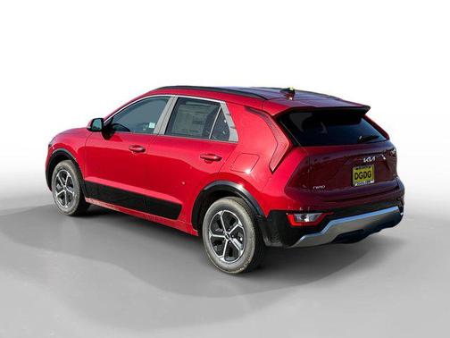 2025 Kia Niro SX