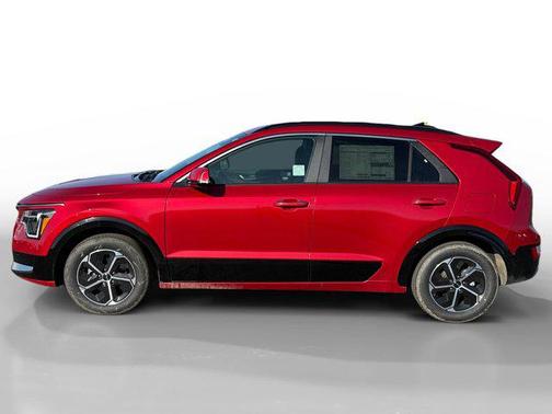2025 Kia Niro SX