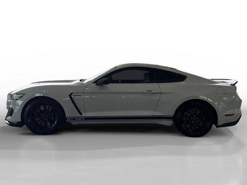 2017 Ford Shelby GT350 Base