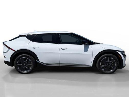 2025 Kia EV6 Light Long Range