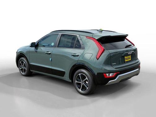 2025 Kia Niro SX