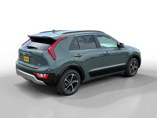 2025 Kia Niro SX