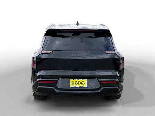 Ebony Black 2026 Kia EV9 Land