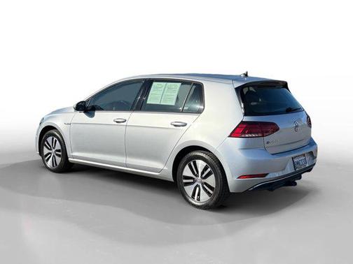 2019 Volkswagen e-Golf SE