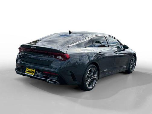 2022 Kia K5 EX