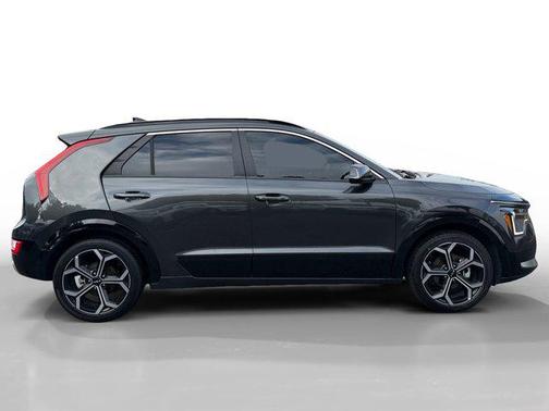 2023 Kia Niro Touring