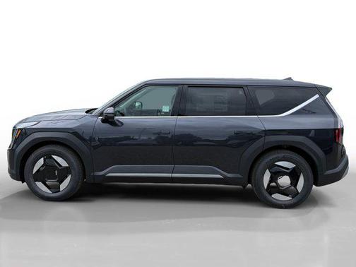 2026 Kia EV9 Light Short Range