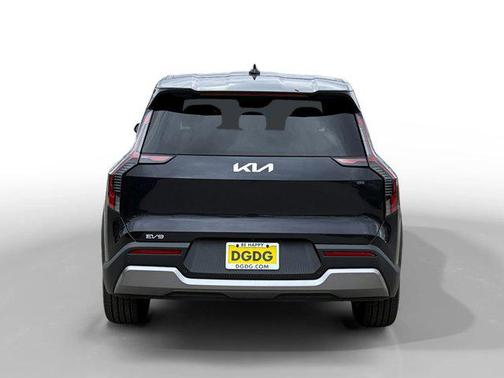 2026 Kia EV9 Light Short Range