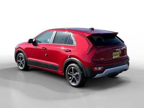 2025 Kia Niro LX