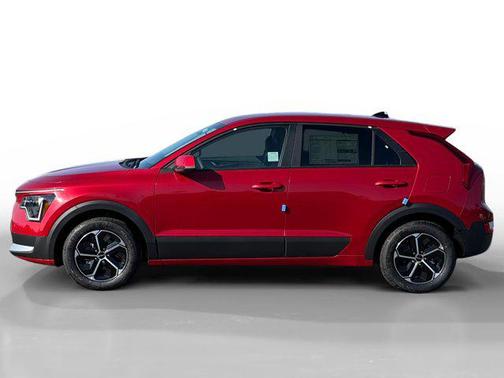 2025 Kia Niro LX