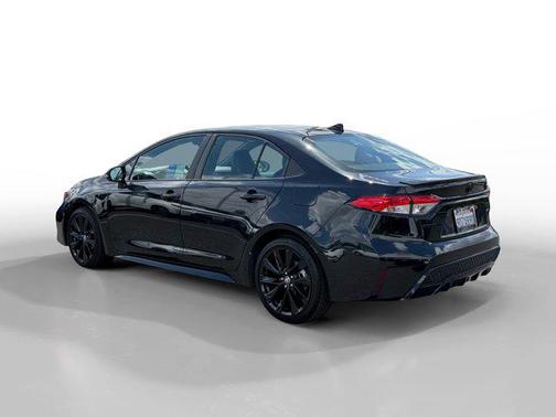 Black Sand Pearl 2022 Toyota Corolla SE