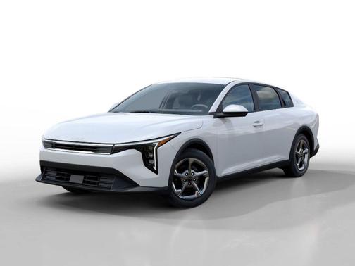 Snow White Pearl 2026 Kia K4 LXS