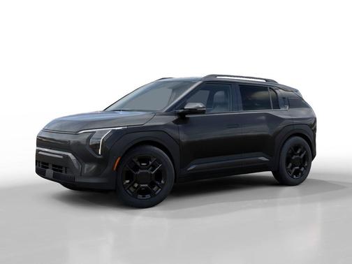 Interstellar Gray 2027 Kia EV3 Land