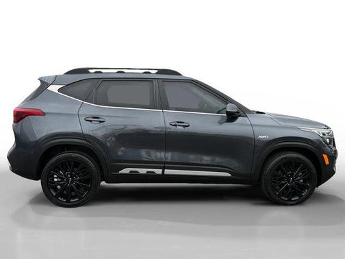2022 Kia Seltos Nightfall Edition