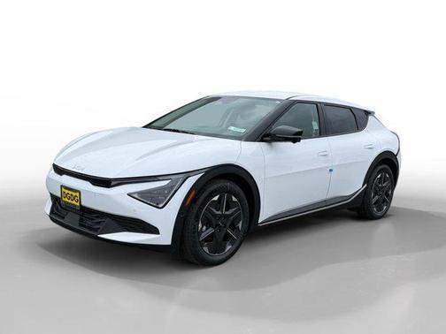 2025 Kia EV6 Light Long Range