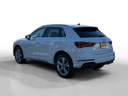2021 Audi Q3 45 S line Premium