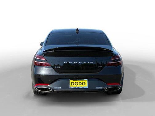 2022 Genesis G70 3.3T RWD