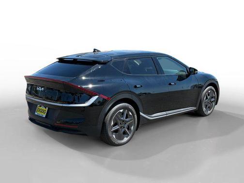 2025 Kia EV6 Light Long Range