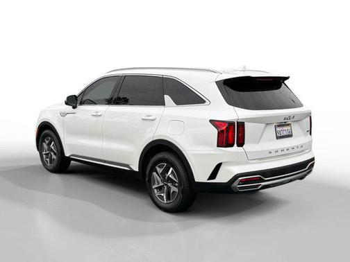 2022 Kia Sorento Hybrid S