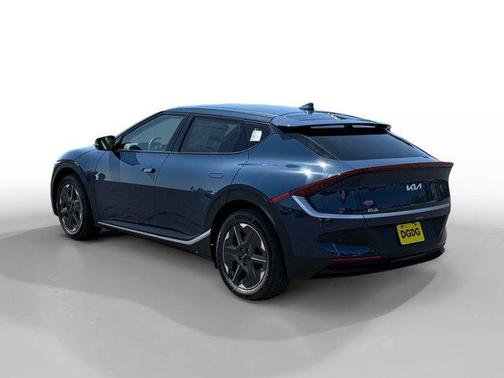 2025 Kia EV6 Light Long Range