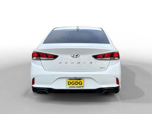 2018 Hyundai SONATA Sport