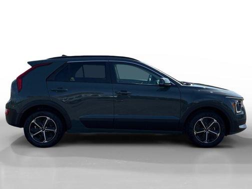 2025 Kia Niro EX