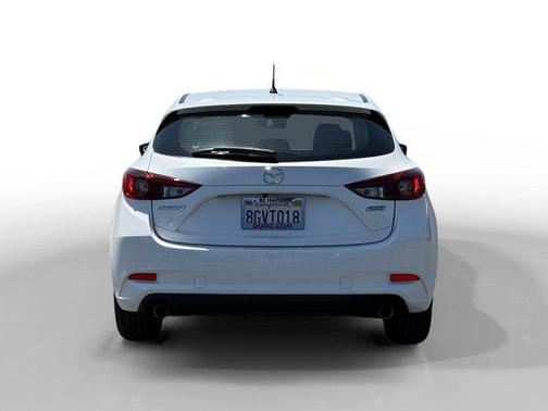 2018 Mazda Mazda3 Sport