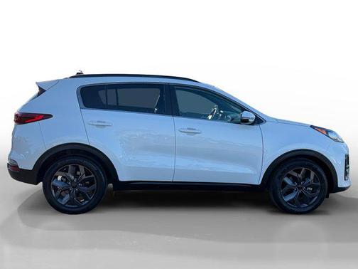 2022 Kia Sportage S