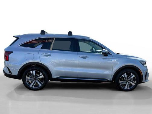 2022 Kia Sorento Plug-In Hybrid SX