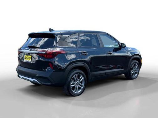 2022 Kia Seltos LX