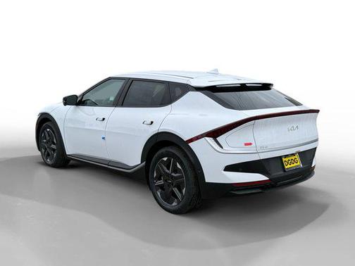 2025 Kia EV6 Light Long Range