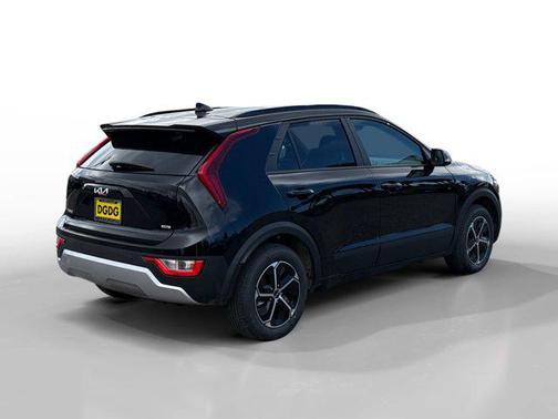 2025 Kia Niro EX