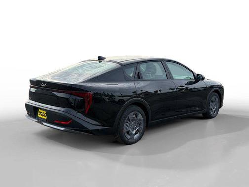 2025 Kia K4 LX