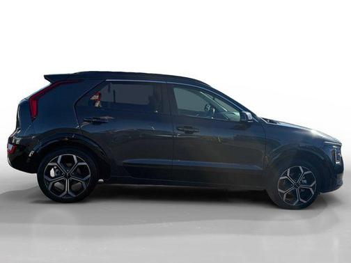2023 Kia Niro Touring