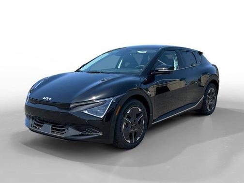 2025 Kia EV6 Light Long Range