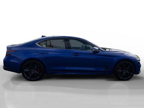2023 Genesis G70 3.3T RWD