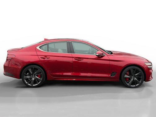 2022 Genesis G70 3.3T