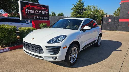 2018 Porsche Macan 