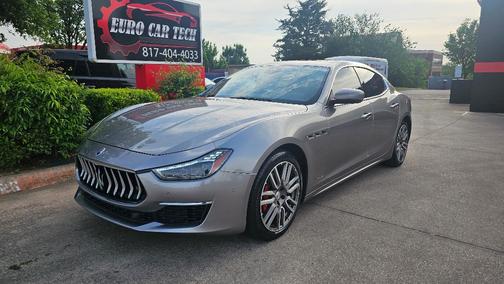 2018 Maserati Ghibli GranLusso