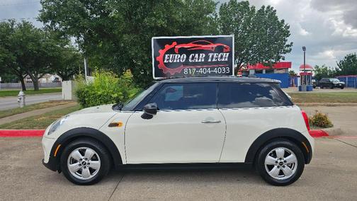 2015 MINI Hardtop Cooper