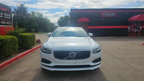 2018 Volvo S90 T5 Momentum