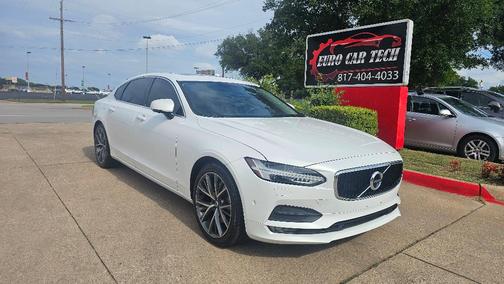 2018 Volvo S90 T5 Momentum